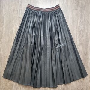 THML Black A-Line Skirt faux leather
